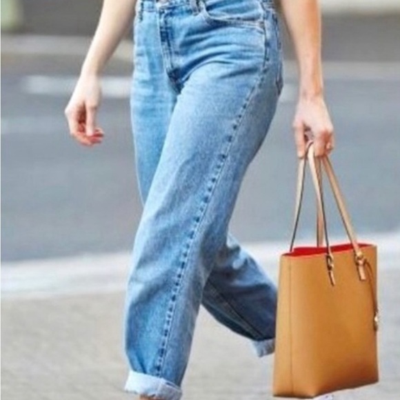 Vintage 90s USA Levi's 560 Loose Fit Tapered Leg Mom Jean 33 x 32 - Picture 2 of 10